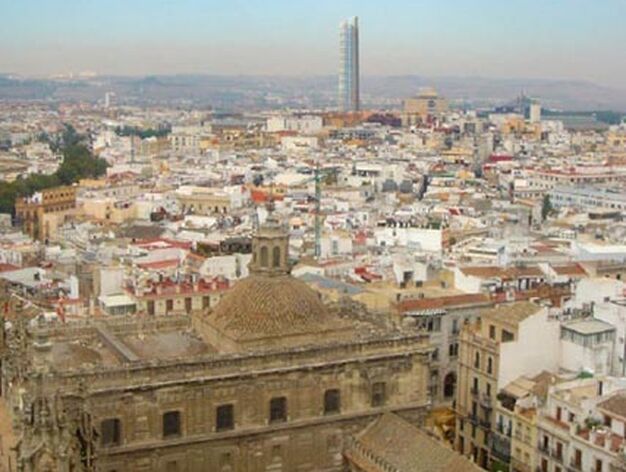La Torre Cajasol "pone en peligro" la inscripci&oacute;n de Sevilla como Patrimonio Mundial