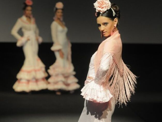 La versatilidad de los volantes y los mantones de &lsquo;Flamenca&rsquo; fue espectacular.

Foto: Manuel Aranda