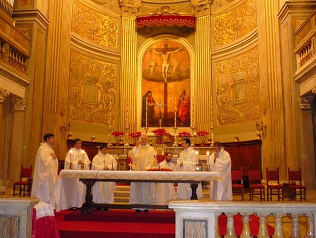 El cardenal en la misa oficiada en la iglesia de Santa Mar&iacute;a de Montserrat de los espa&ntilde;oles.

Foto: D.S.