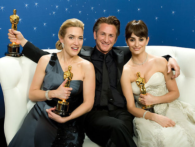 Kate Winslet, Sean Penn y Pen&eacute;lope Cruz.

Foto: Ampas