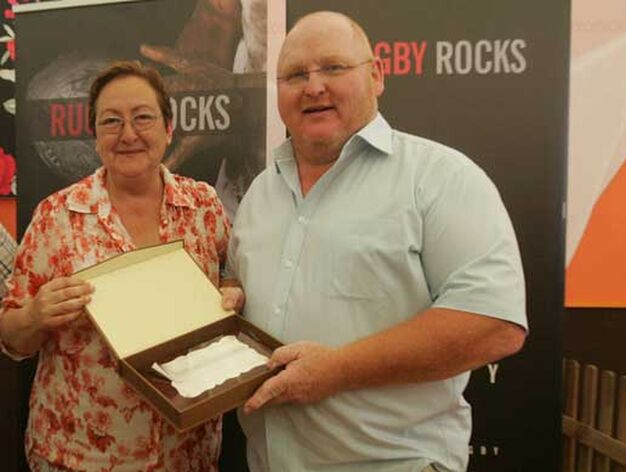Uno de los galardonados por 'Rugby Rocks'

Foto: J.M.Q.