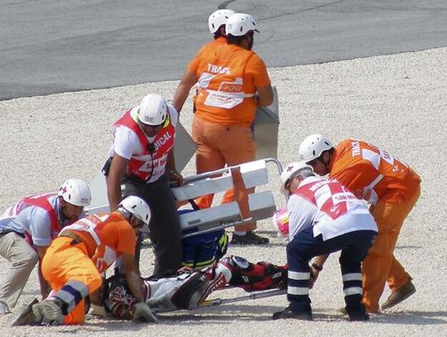 Accidente de Shoya Tomizawa en el Gran Premio de San Marino.

Foto: Reuters