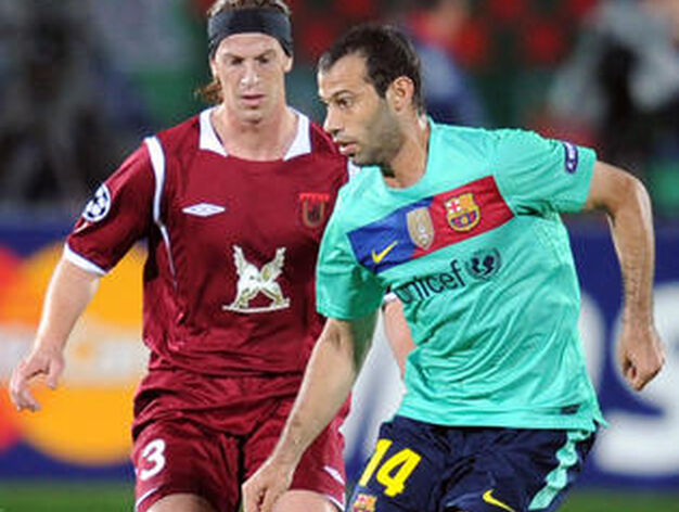 El Barcelona no puede pasar del empate en Rusia frente al Rubin. / AFP