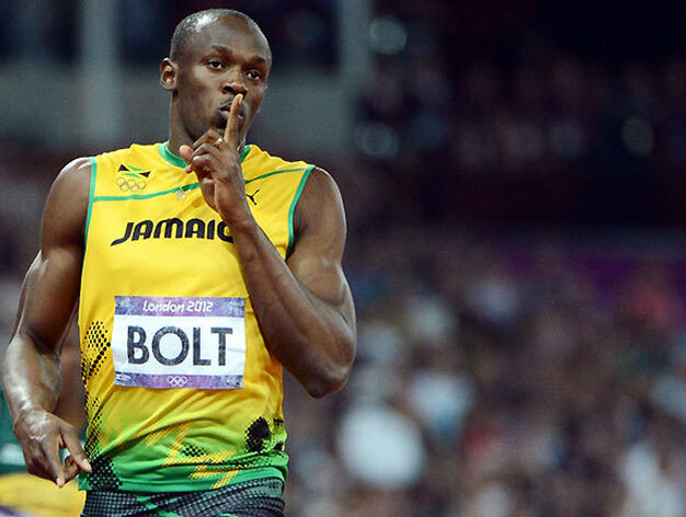 Bolt cumple los pron&oacute;sticos y revalida su oro de 200 metros