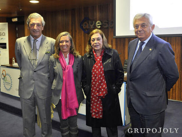 Javier Maza, Felisa Panadero, Amparo Rubiales y Francisco Herrero.

Foto: Juan Carlos V&aacute;zquez