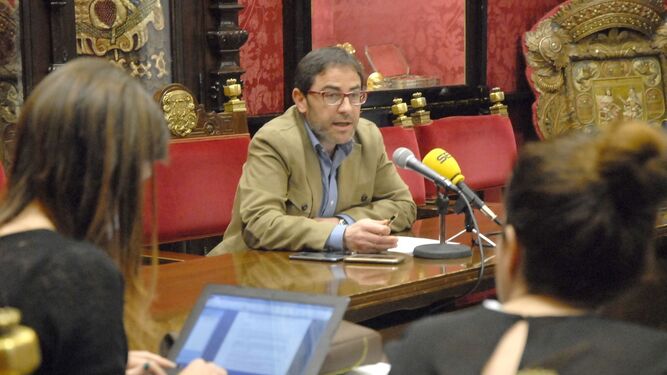 Miguel Ángel Fernández Madrid explicó ayer novedades de la auditoría.