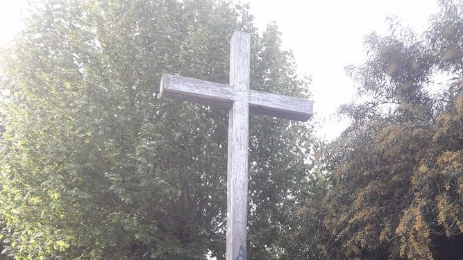 La cruz, en la Plaza de la Alpujarra.
