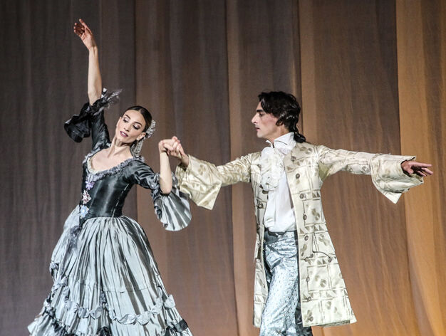 Las im&aacute;genes de 'La Cenicienta' del Ballet di San Carlo