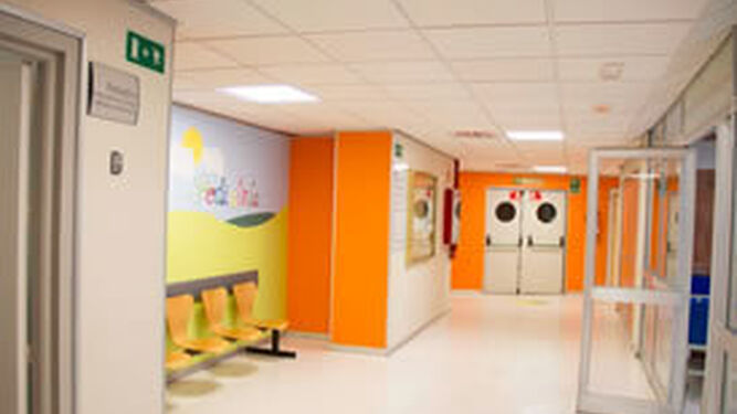 Uno de los pasillos interiores del hospital