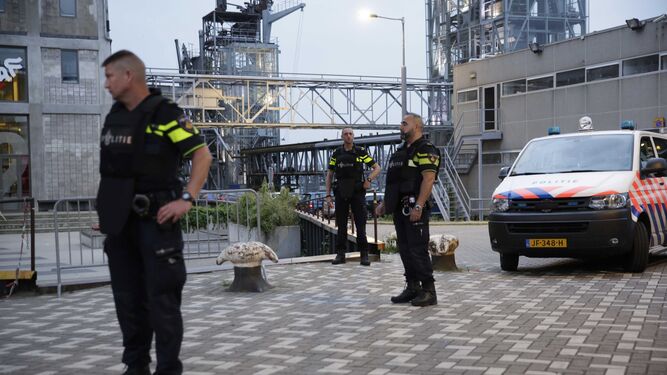 La Policía holandesa detiene a un español en Rotterdam con bombonas de gas