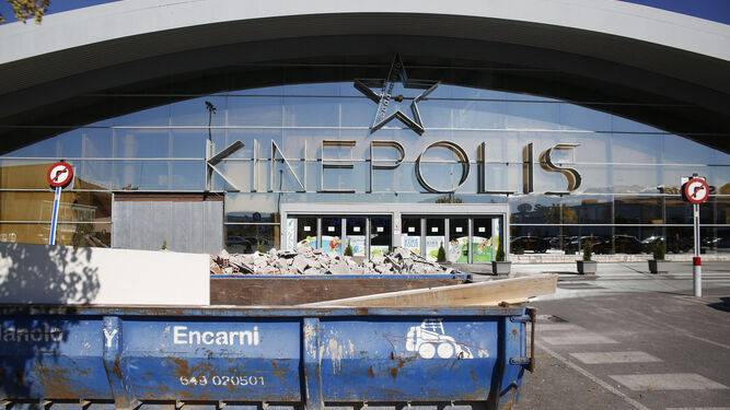 Los nuevos propietarios de Kinépolis están invirtiendo dos millones de euros en la rehabilitación del centro.