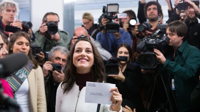 La candidata de Ciudadanos a la Presidencia de la Generalitat, In&eacute;s Arrimadas