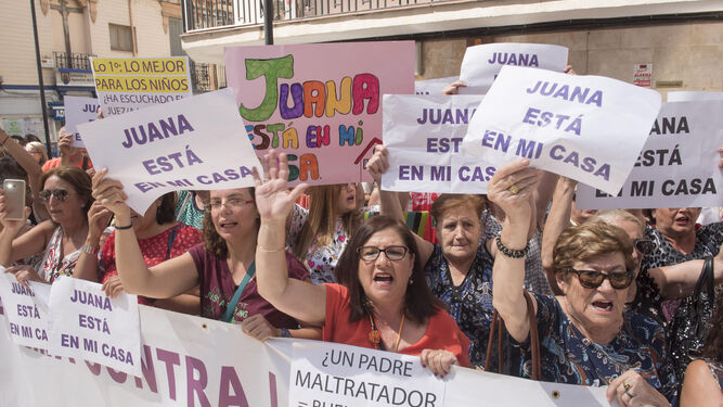 Manifestación de apoyo a Juana Rivas celebrada el pasado verano.