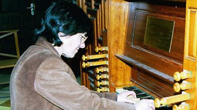 Concepción Fernández Vivas, organista.