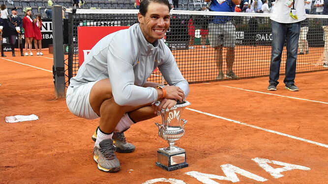 Nadal mostró su alegría con su octavo título en Roma con el que recupera el número 1 de la ATP.