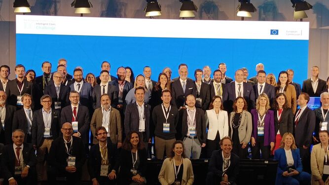 Foto de familia de la Conferencia ICC celebrada en Barcelona con la presencia de Granada