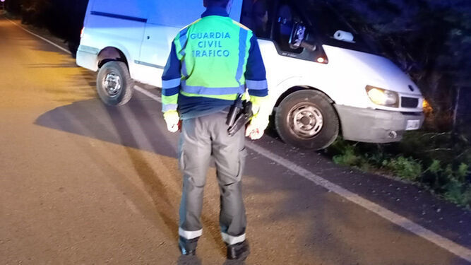 Muere un hombre que conducía un patinete tras ser atropellado en la autovía A-357 en Málaga