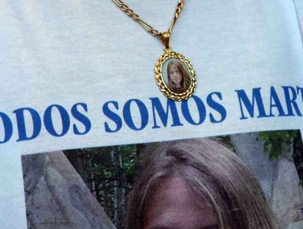 El recuerdo de Marta queda en la memoria de muchos tal y como lo muestra esta medalla.

Foto: Juan Carlos Mu&ntilde;oz/ EFE
