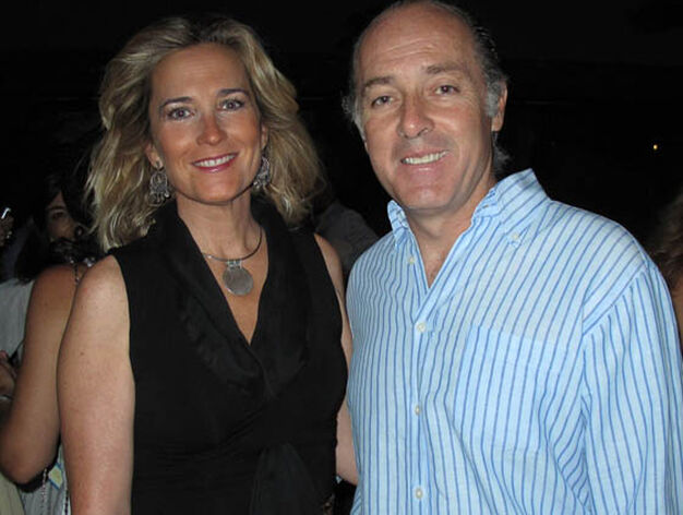 Pilar Parejo y el cantante Jos&eacute; Manuel Soto, colaborador de la gala.

Foto: Victoria Ram&iacute;rez