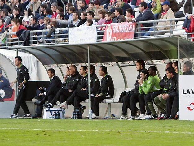 El Betis sald&oacute; con derrota su visita al Real Murcia (2-0).

Foto: LOF