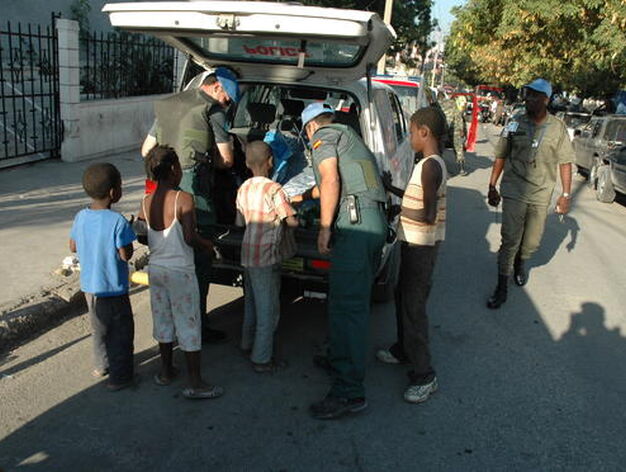 El granadino Jos&eacute; Vallejo relata su experiencia humanitaria en Hait&iacute; a trav&eacute;s de sus fotos. / Jos&eacute; Vallejo