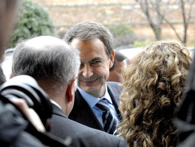 El presidente del Gobierno en los alrededores de la Alhambra

Foto: Jes&uacute;s Ochando