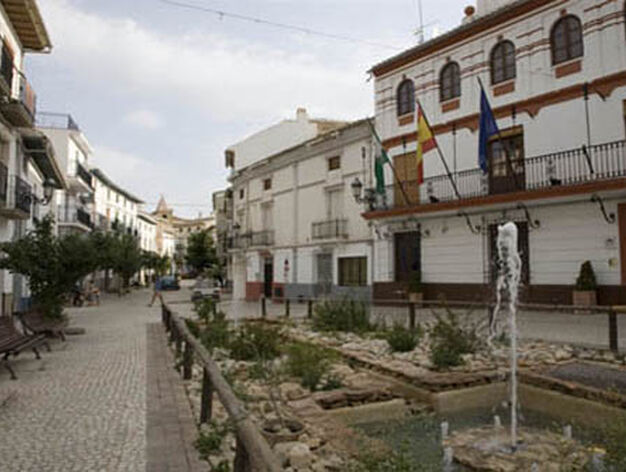 Ayuntamiento de Castril. Plaza y sede del ayuntamiento.