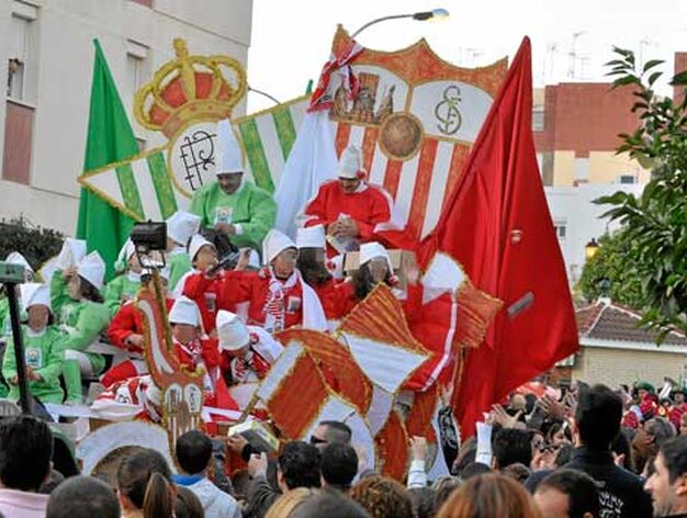 Cabalgata de Reyes Magos de Sanl&uacute;car la Mayor.

Foto: Manuel G&oacute;mez