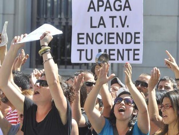 Concentraci&oacute;n de los indignados en la Plaza Nueva.

Foto: Manuel G&oacute;mez