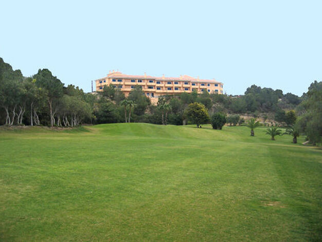 Im&aacute;genes de la web del Hotel Golf Campoamor de Alicante 

Foto: M?ga Hoy