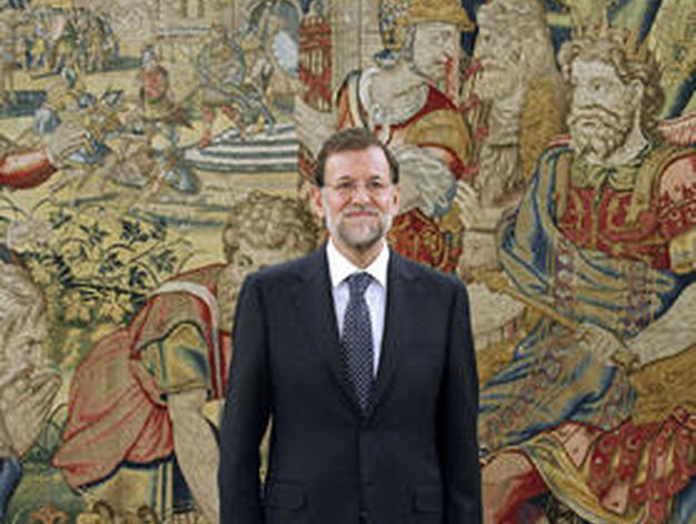 Mariano Rajoy posa como presidente del Gobierno. / EFE