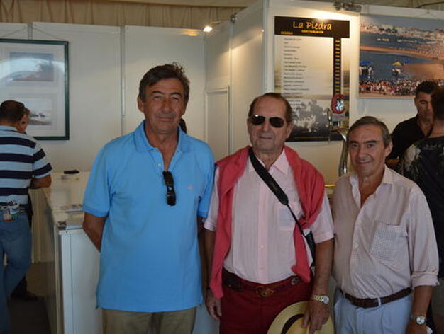 Santiago Le&oacute;n Domecq, Pedro Parias y Arturo Hern&aacute;ndez Lissen, coincidiendo en el Jockey Club.

Foto: Ignacio Casas de Ciria