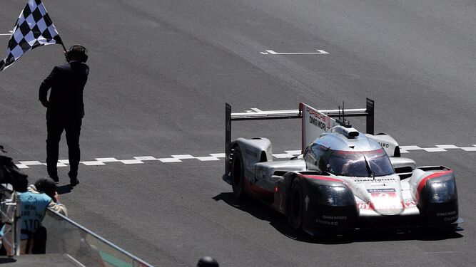 Porsche suma 19 victorias en las 24 horas de Le Mans.