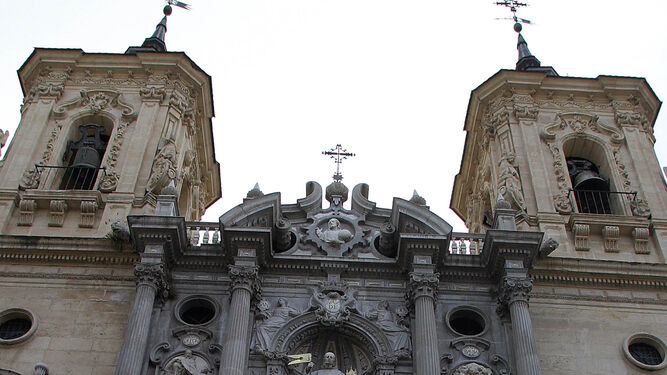 INMATRICULACIONES:  La iglesia tiene a su nombre todos los templos históricos