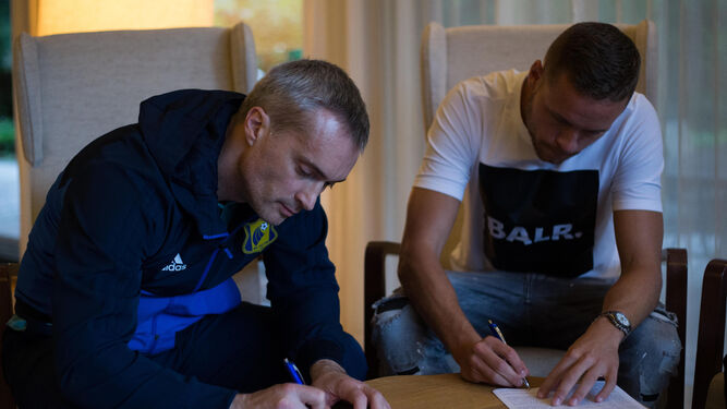 Ingason firmó ayer su contrato en la concentración del Rostov en Austria.