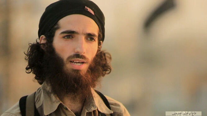 Yassin Ahram Pérez, conocido como Abu Lais, “el cordobés”, en una captura del vídeo.