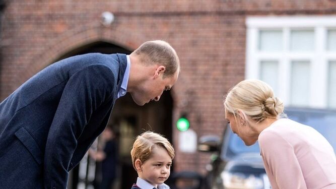 El príncipe de Inglaterra y los de Dinamarca, con sus hijos.