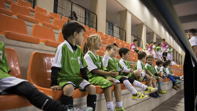 El Futsalhendín presume de cantera con la presentación de sus equipos