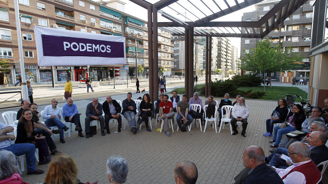 Círculo de Podemos en el Zaidín.