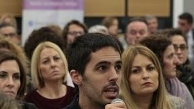 El abogado Antonio Folgoso en un acto de Podemos.
