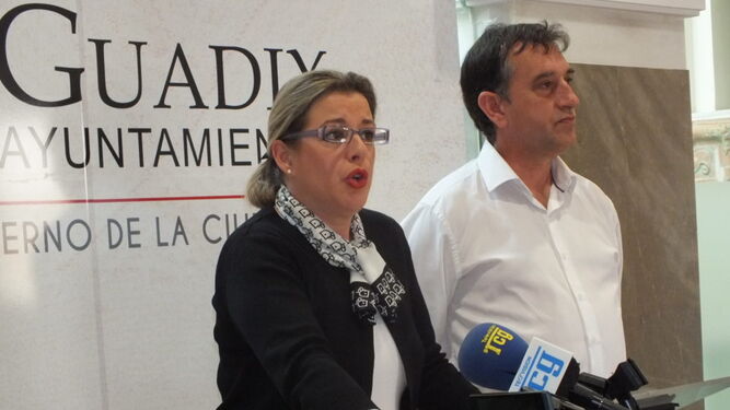 Cuestión de confianza a la alcaldesa de Guadix por los presupuestos