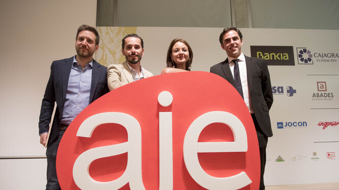 Gala de entrega de los premios AJE en el Cubo de Bankia.