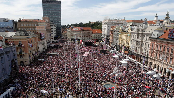 Aficionados croatas en Zagreb.