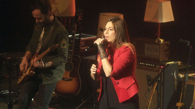 La vocalista de La Oreja de Van Gogh, Leire Martínez, en un concierto.
