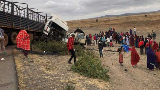 El escenario del accidente en el que han fallecido cuatro turistas, en Tanzania.