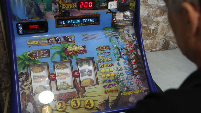 Las tragaperras monopolizan el sector de los juegos de azar en Granada