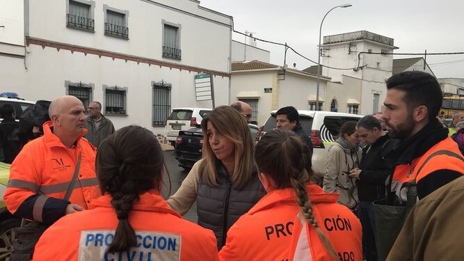 Susana Díaz, en Antquera, con los servicios de Emergencias.