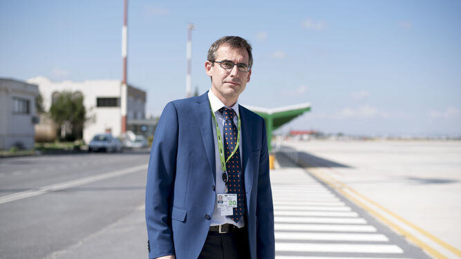 Julián Torres, director del aeropuerto