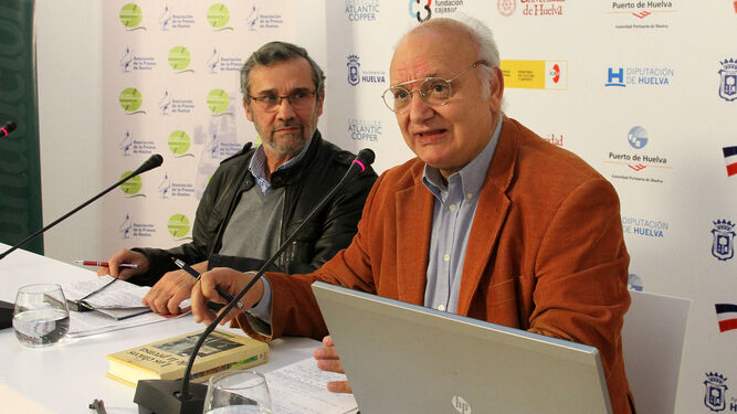 Antonio Checa y Rafael Terán, durante la conferencia de ayer.