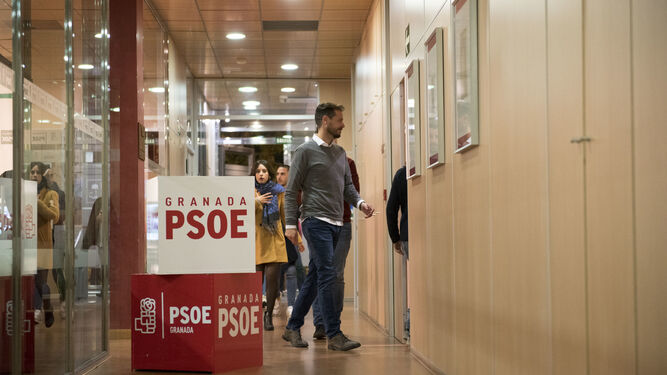 Las im&aacute;genes de las elecciones andaluzas en Granada